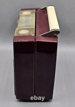 VINTAGE 1952 General Electric Burgundy 4-Tube Portable AM Radio, Model 607