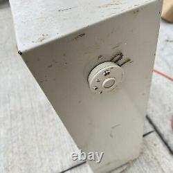 VINTAGE GE GENERAL ELECTRIC BOX FAN 3 SPEED F12W22 Metal Exterior HLBN