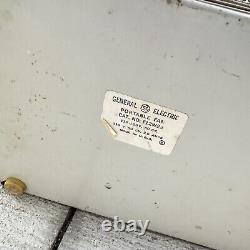 VINTAGE GE GENERAL ELECTRIC BOX FAN 3 SPEED F12W22 Metal Exterior HLBN