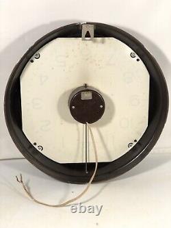 VINTAGE GENERAL ELECTRIC School Wall Clock Model 2912B Bakelite Made In USA