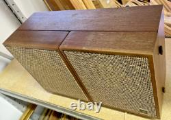 VINTAGE GENERAL ELECTRIC T-1000C TUBE STEREO Have not plugged in