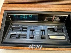 VINTAGE General Electric GE 7-4885A Programmable Alarm Clock Radio 4885 WORKING