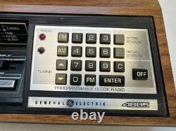 VINTAGE General Electric GE 7-4885A Programmable Alarm Clock Radio 4885 WORKING
