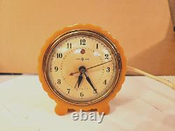 VTG 1930's General Electric Catalin/Bakelite Julep Alarm Clock 7H80 Works Nice