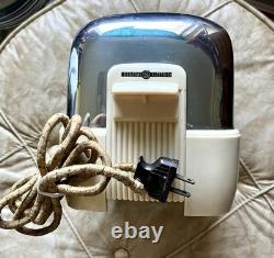 VTG 1940s MCM General Electric Ivory Bakelite Toaster Model 179T77 Cloth Cord