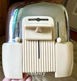 VTG 1940s MCM General Electric Ivory Bakelite Toaster Model 179T77 Cloth Cord