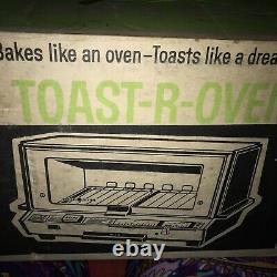 VTG 1966 GE GENERAL ELECTRIC DELUXE TOAST-R-OVEN TOASTER T93B NEW in Box