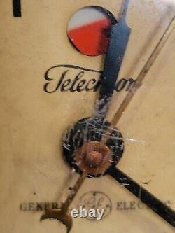 VTG GE Telechron Refrigerator Clock Ashland Massachusetts with Cord Die Cast USA