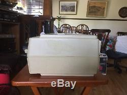 VTG General Electric GE Automatic Portable Record Player V638R