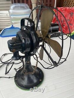 Vintage 12 General Electric GE Cat. 75423 3 Speed Desk Fan Brass Blade