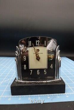 Vintage 1920-30's Art Deco Art Nouvea G. E. General Electric Desk Clock