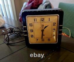 Vintage 1939 General Electric Clock