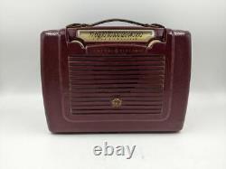 Vintage 1940's GE General Electric Model 150 Portable AM Radio