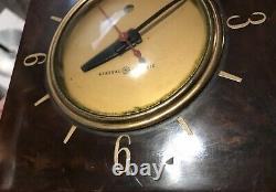 Vintage 1940s GENERAL ELECTRIC Bakelite Clock #3H178 NOT WORKING Mid-Century GE