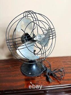 Vintage 1940s General Electric Vortalex Oscillating Desk Fan, working Antique