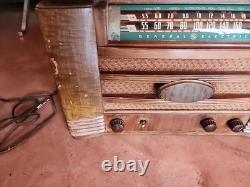 Vintage 1941-1942 ERA GENERAL ELECTRIC GE Tube Radio