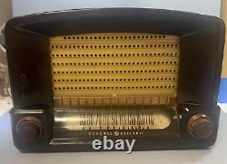 Vintage 1948 General Electric Model 115 Bakelite Tube Radio Made in USA. Teste