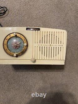 Vintage 1948 General Electric Model#65 Electric Alarm Clock Ex. Work Condition