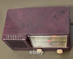 Vintage 1950s GE General Electric Model 400 Purple Bakelite Tube Radio MCM READ