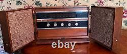 Vintage 1960's GE General Electric AM FM Party Radio