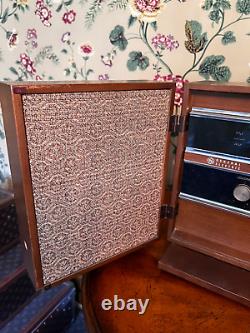 Vintage 1960's GE General Electric AM FM Party Radio