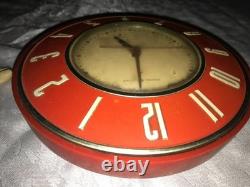 Vintage 1960's GENERAL ELECTRIC 2H26 Red/White WALL Kitchen CLOCK 7¼Diam WORKS