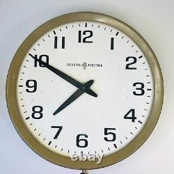 Vintage 1960's General Electric School Wall Clock. Model 2012 Working Condition