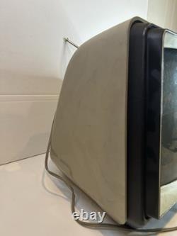 Vintage 1970's General Electric 10 inch Television TV xb2450sd CRT Working Rare