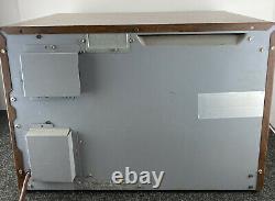 Vintage 1980 Microwave Oven, Faux Wood Grain Model J ET88 0Y3