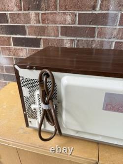 Vintage 1989 General Electric GE Spacemaker II Microwave JEM31H002 WORKS