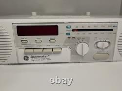 Vintage 1990s GE Spacemaker Kitchen Mount Stereo Radio Cassette Player White NEW