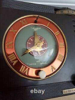 Vintage 50's GE Clock Radio Model 60 Tube General Electric. Working see notes