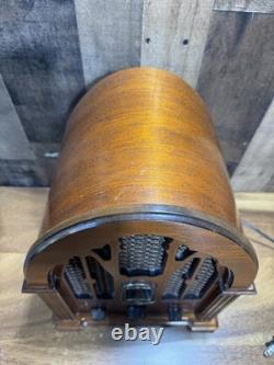Vintage 7-4100JA General Electric Wood Cathedral 1932 Replica AM/FM Radio