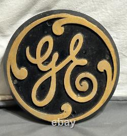 Vintage 7 diameter CAST ALUMINUM General Electric GE Plaque Sign 143508-E