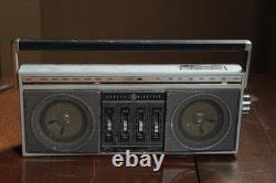 Vintage 80s Boombox Radio Lot Panasonic RX-F9 General Electric 3-5623A For Parts