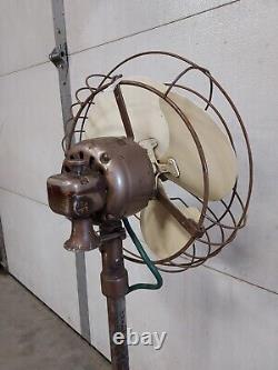 Vintage Art Deco General Electric GE Floor Pedestal fan 49x716 oscillating