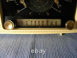 Vintage Atomic Age General Electric Clock Alarm Radio Working