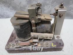 Vintage Electronics Ham General Electric DC Overcurrent Relay CR5282-2