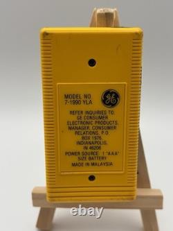 Vintage GE Action Pak AM/FM Portable Radio 7-1990 YLA With Case Tested Works