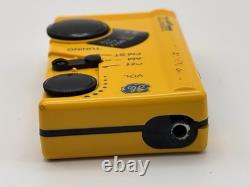 Vintage GE Action Pak AM/FM Portable Radio 7-1990 YLA With Case Tested Works