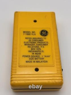 Vintage GE Action Pak AM/FM Portable Radio 7-1990 YLA With Case Tested Works