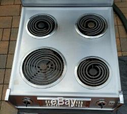 Vintage GE Apartment Sized 21 in. Push Button General Electric White Stove