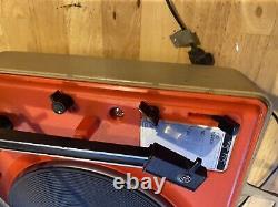 Vintage GE Automatic Portable Record Player Model V638 h General Electric Orange
