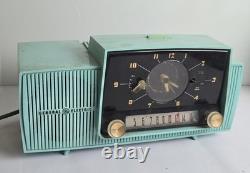 Vintage GE C-417C Turquoise Clock Radio AM Tube Mid Century Atomic Age WORKS