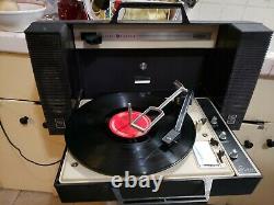 Vintage GE General ELectric WILDCAT Record Player WORKING