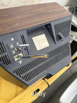 Vintage GE General Electric 12 Screen Performance Series Television 1970's Vintage GE General Electric 12 Screen Performance Series Television 1970's