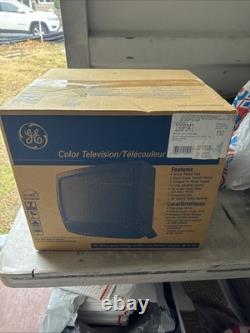 Vintage GE (General Electric) 13 Colored TV Model 13GP341 1996 NEW Never Opened