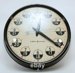 Vintage GE General Electric 18 12/24 Hour Bakelite Wall Clock Military D-Day