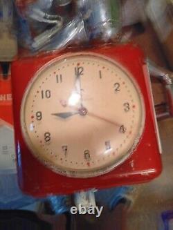 Vintage GE General Electric 1940s Garçon Kitchen Wall Clock, Retro, MidCentury