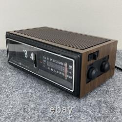 Vintage GE General Electric 7-4300E Flip Clock AM FM Radio Refurbished